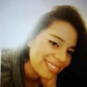 Meet your Posher, Raquel